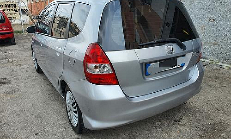 Honda Jazz 1.2 Impia...