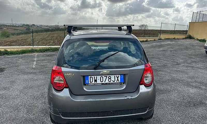 Chevrolet Aveo 1.2 5...