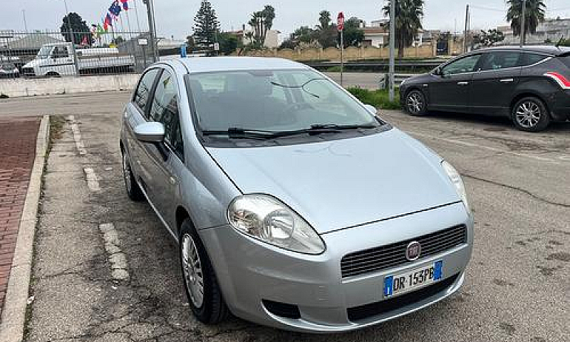 Fiat Grande Punto 1....