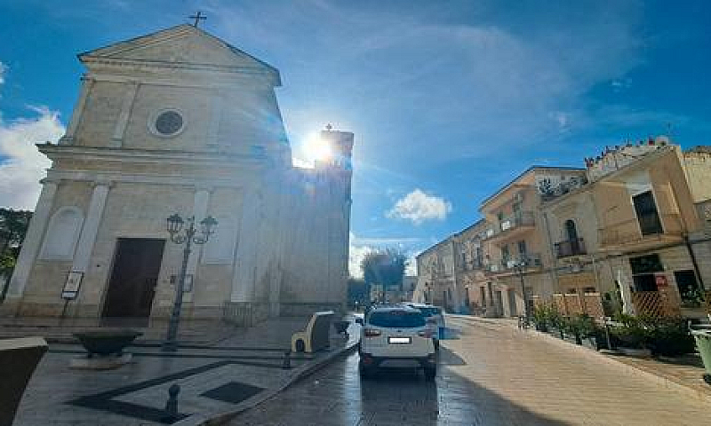 Secondo Piano Nel Ce...