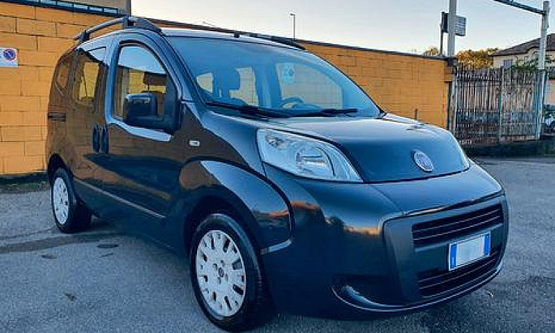 Fiat Qubo 1.3 Mjt 75...