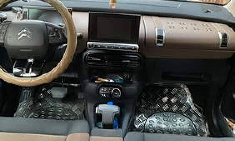 Citroen C4 Cactus 1....