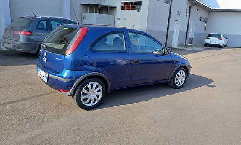 Opel Corsa 1.2 Benzi...