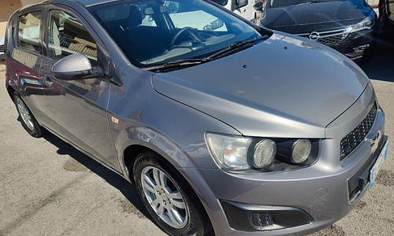 Chevrolet Aveo 1.2 8...
