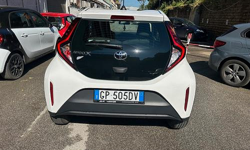 Toyota Aygo X 1.0 5 ...