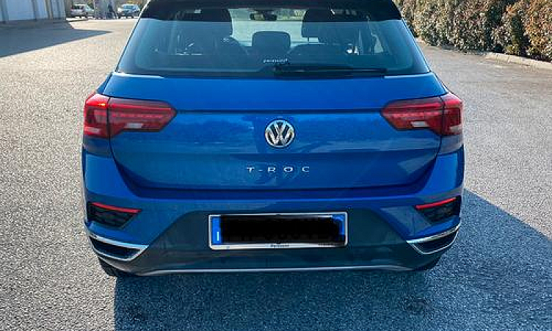 Volkswagen T-Roc 1.0...