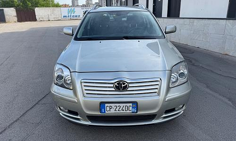 Toyota Avensis 2.0 D...