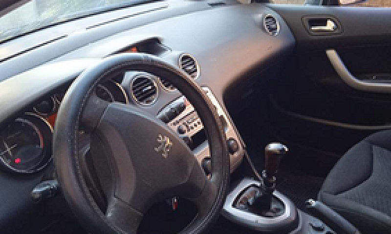 Peugeot 308...