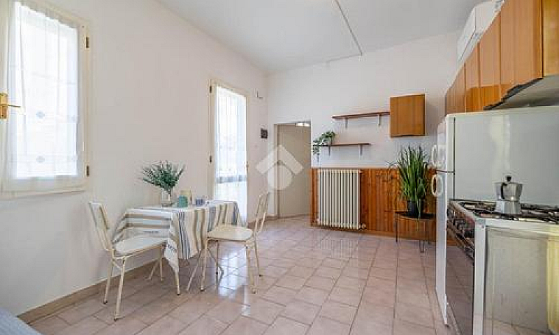 2 Locali A Cervia...