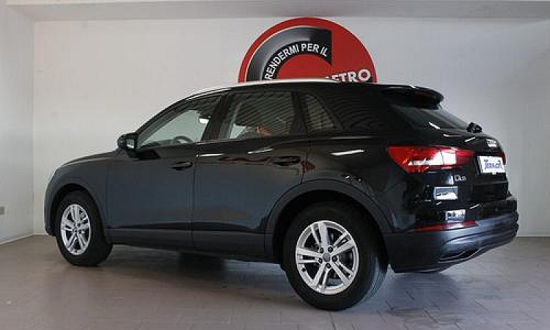 Audi Q3 35 Tfsi Busi...