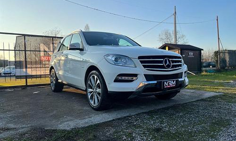 Mercedes-Benz Ml 250...