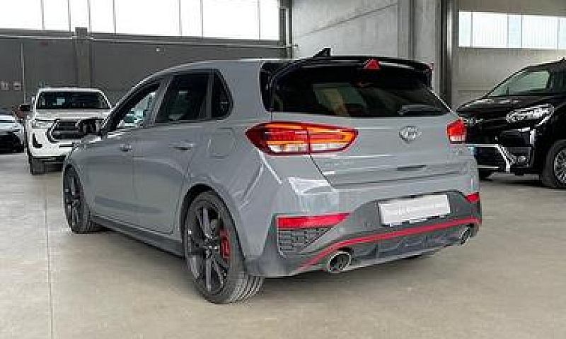 Hyundai I30 2.0 T-Gd...