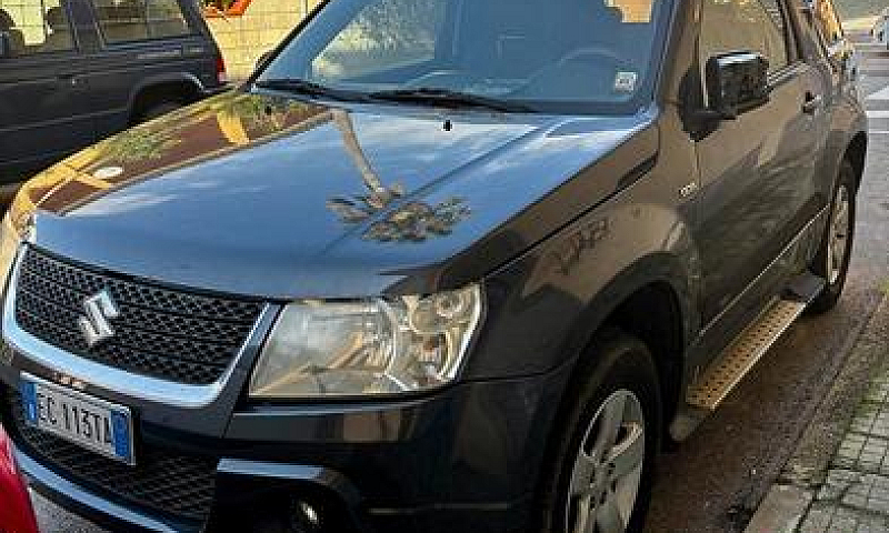 Suzuki Grand Vitara ...
