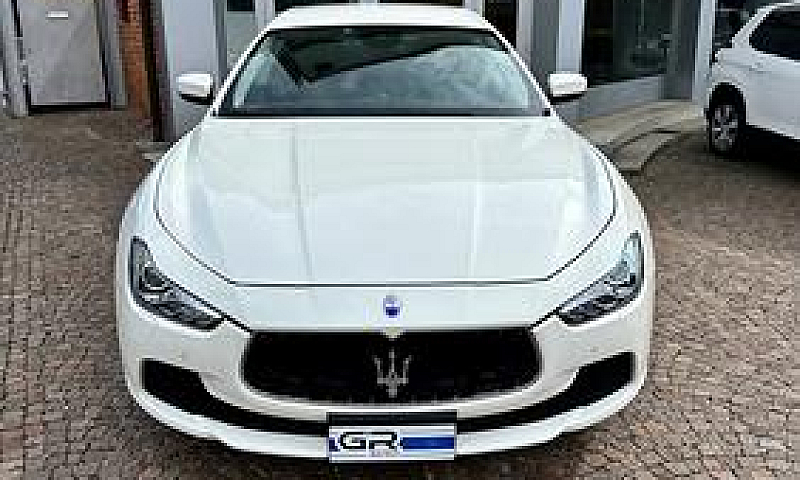 Maserati Ghibli 3.0D...