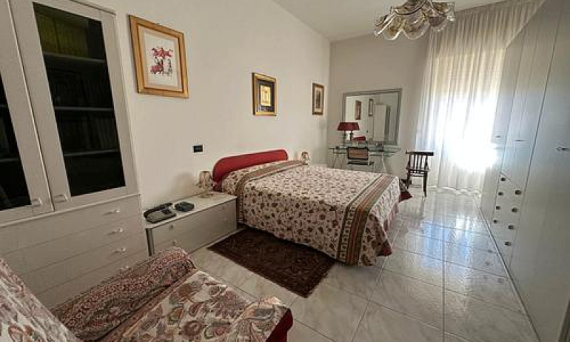 Nuda Proprietà, 200M...