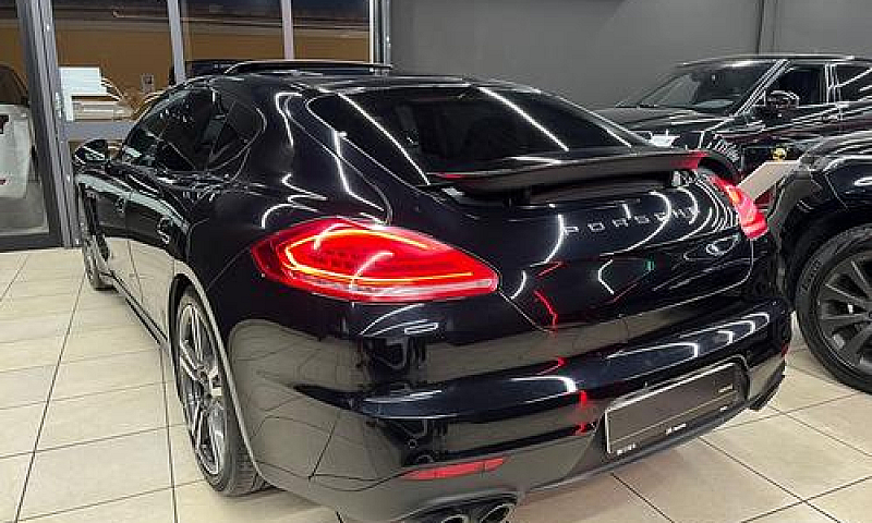 Porsche Panamera 3.0...