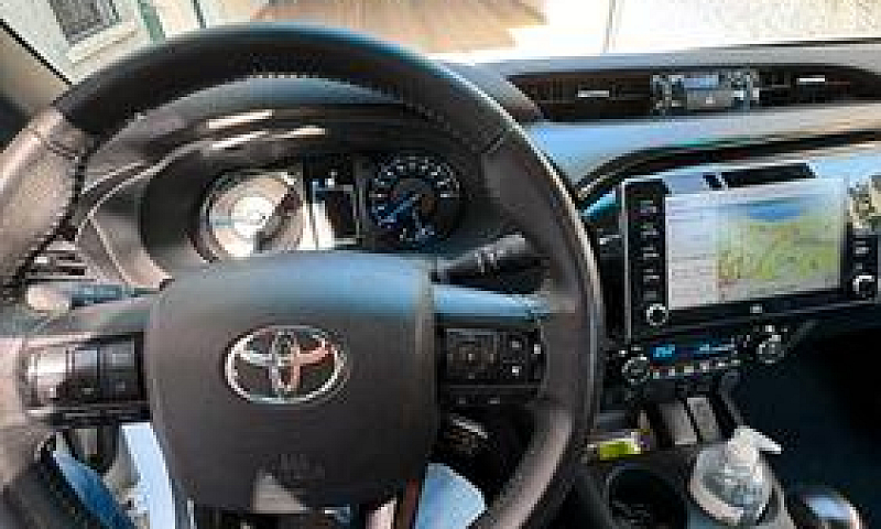 Toyota Hilux...