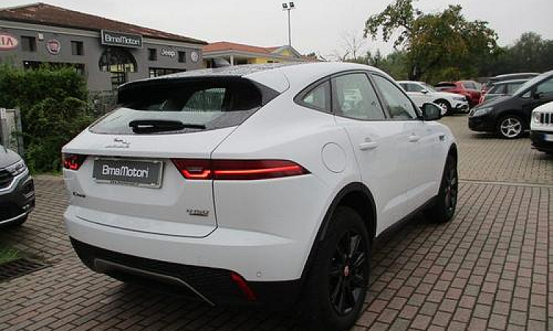 Jaguar E-Pace 2.0D 1...
