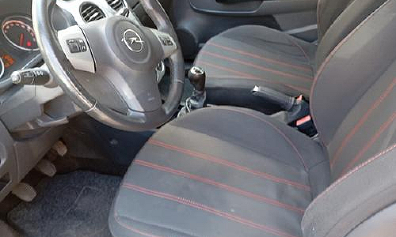 Opel Corsa - 2010...
