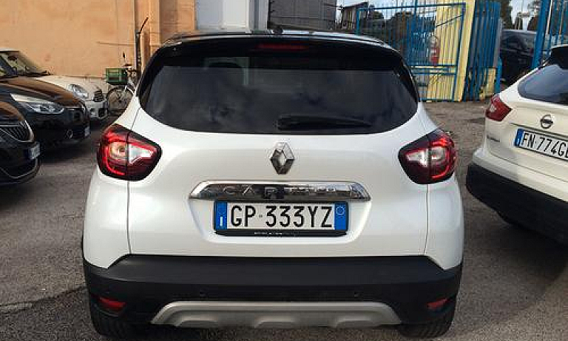 2019 Renault Captur ...