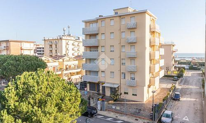 3 Locali A Ravenna...