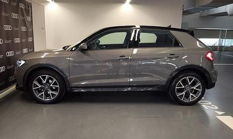 Audi A1 Allstreet 25...