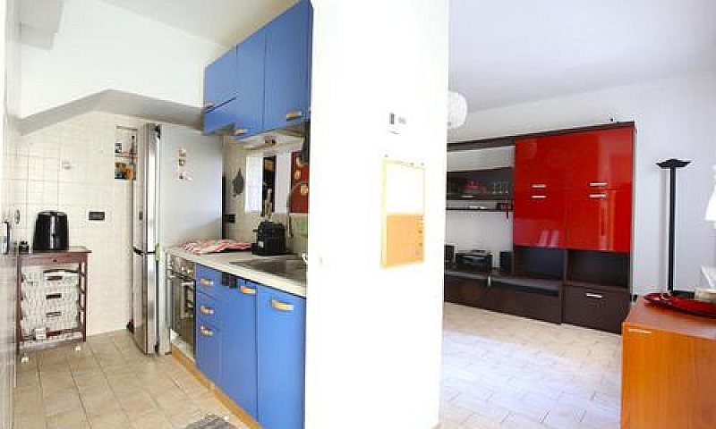 3 Locali A Calderara...