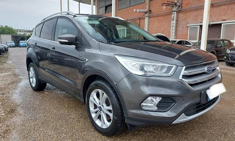 Ford Kuga 1.5 Tdci 1...