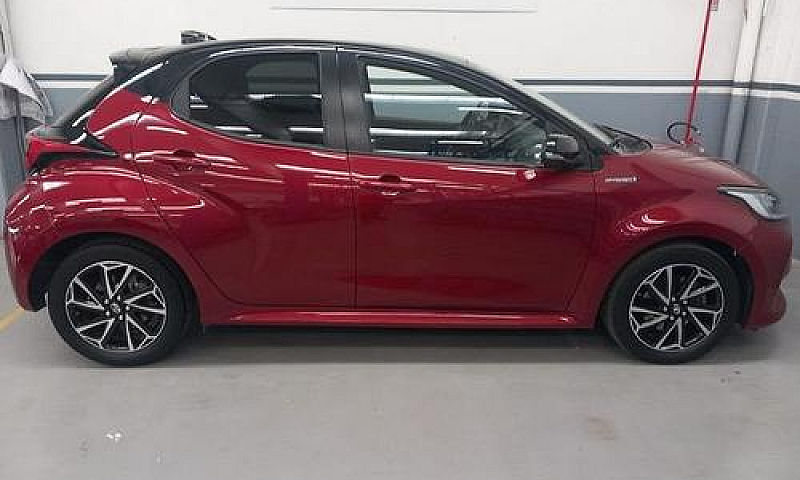 Toyota Yaris Iv 2020...