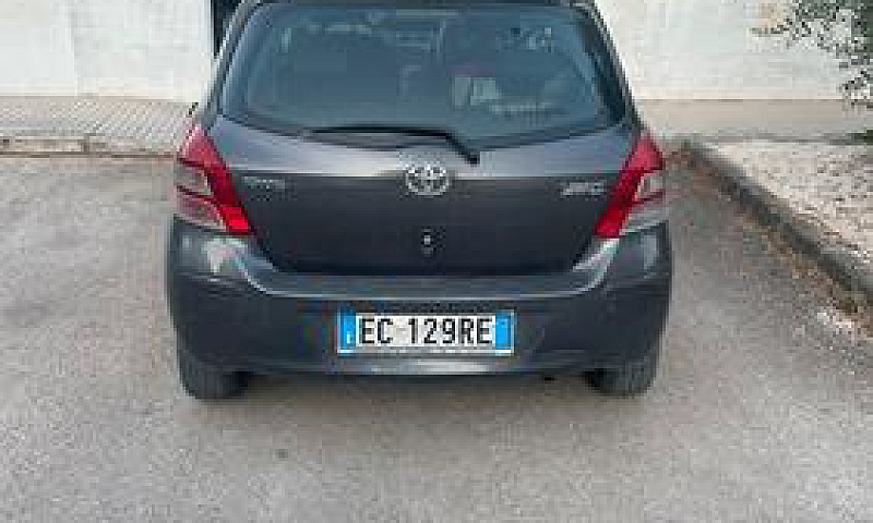Yaris 1.0 In Perfett...