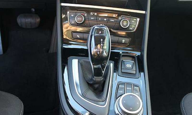 Bmw 220 D Gran Toure...