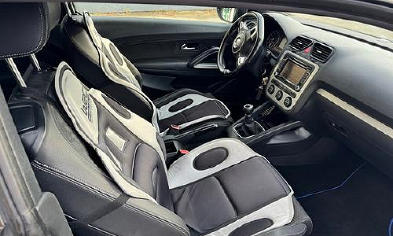 Volkswagen Scirocco ...