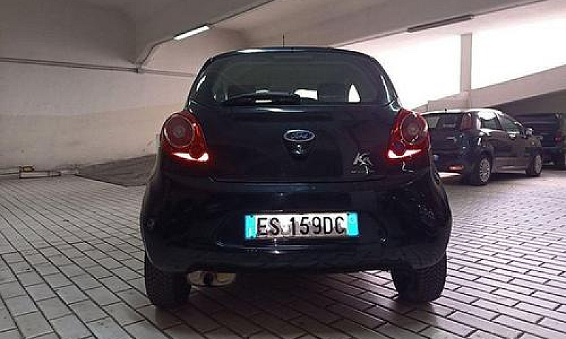 Ford Ka...