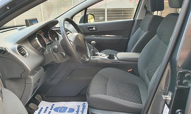 Peugeot 3008 1.6 Blu...