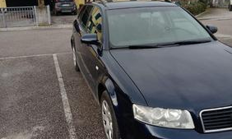 Audi A4 1ª Serie - 2...