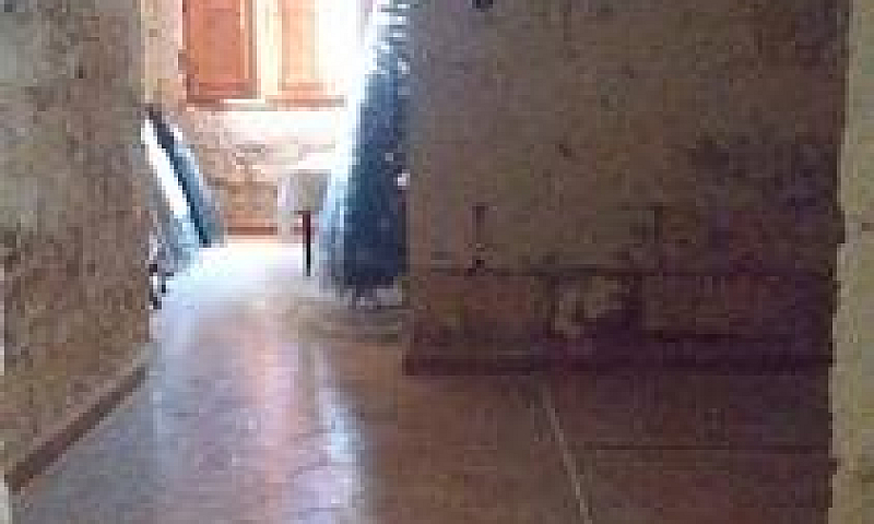 Abitazione/Studio Sq...