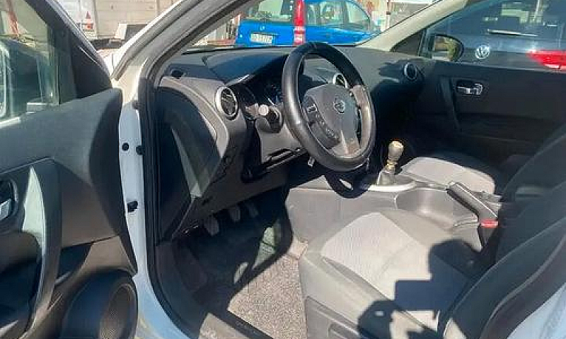 Nissan Qashqai 1.5 D...