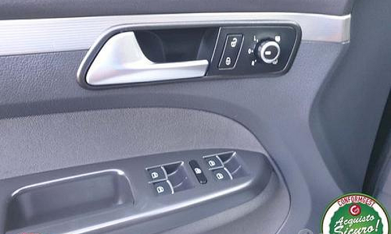 Volkswagen Touran 2....