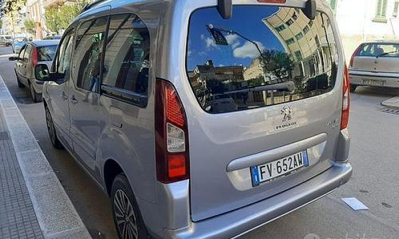 Peugeot Partner Tepe...