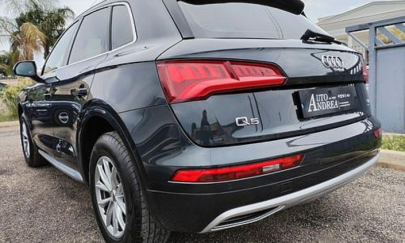 Audi Q5 2.0Tdi Navig...