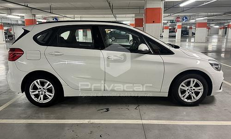 Bmw 216D Active Tour...