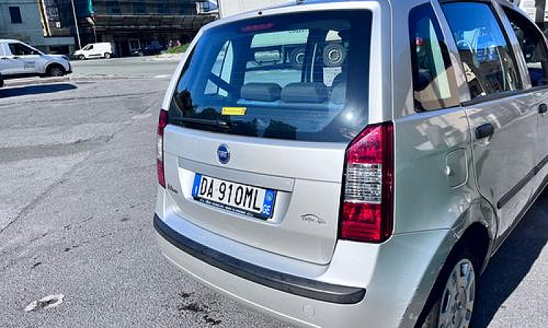 Fiat Idea 1.4 16V Em...