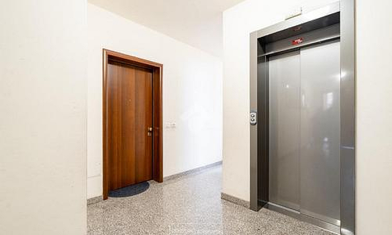 3 Locali A Vignola...