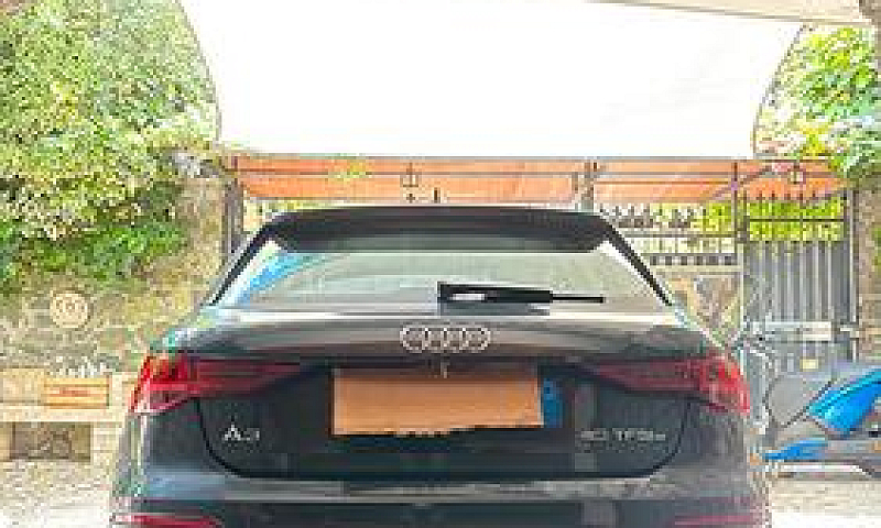 Audi A3 - 40Tfsi Bus...
