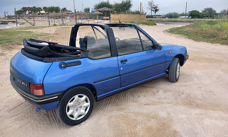 Peugeot 205 Cabrio 1...