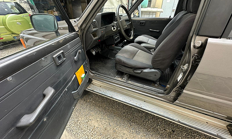 Toyota Hilux Ln65...