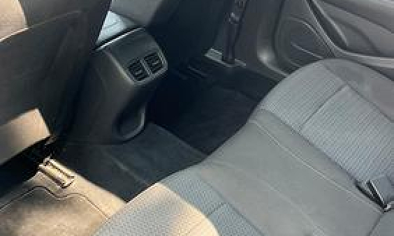 Opel Insignia Sports...