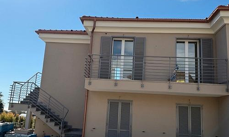 Loano Nuova Costruzi...