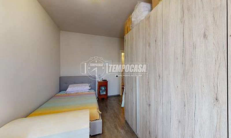 Rif: V021 Casa Semi-...