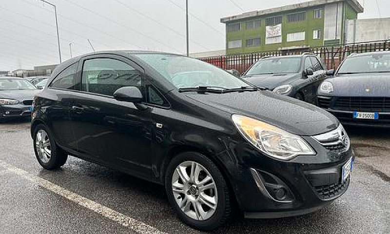 Opel Corsa 1.2 3 Por...